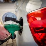 Ceny benzinov v predchadzajucom tyzdni mierne stupli nafta zlacnela
