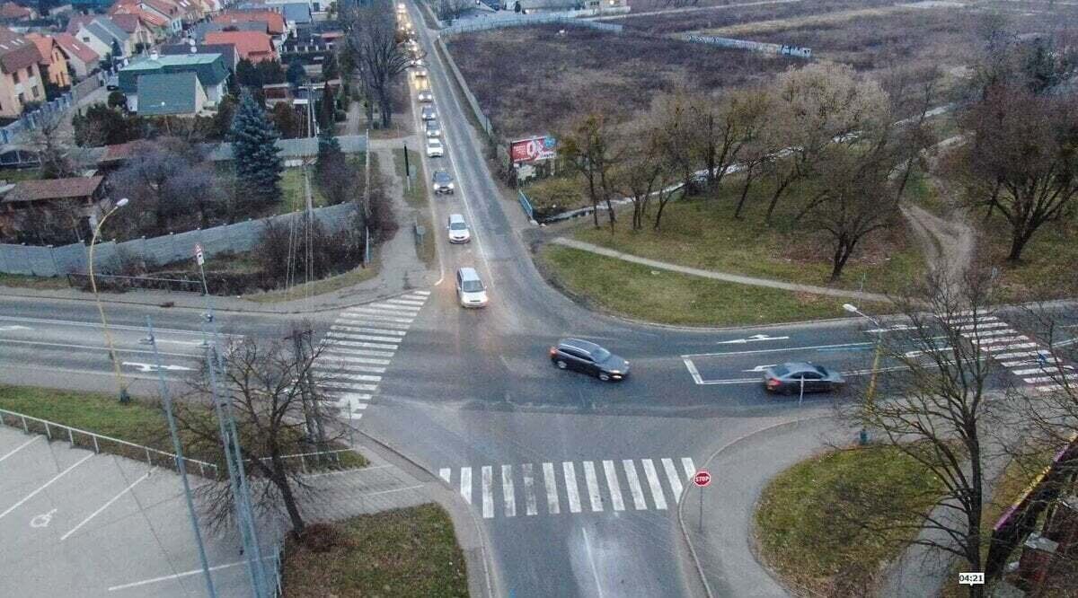 Domino efekt v doprave Kosic Zly stav mosta ovplyvni krizovatku