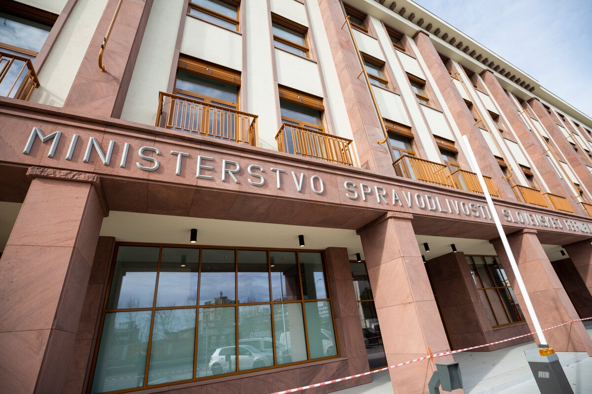 Kolikova prerazila svoje dno hovori ministerstvo spravodlivosti