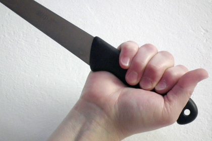 Muza ktory utocil v Banovciach obvinili z pokusu o vrazdu