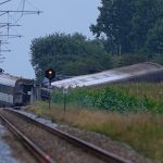 Pri zrazke vlaku s polnohospodarskym autom v Dansku zahynul clovek