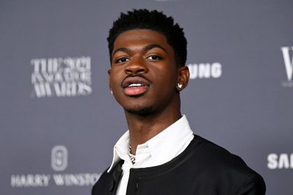 Repera Lil Nas X obzalovali z utoku na policajtov