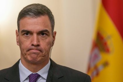 Spanielsky premier slubil klimaticky pakt v regionoch po poziari