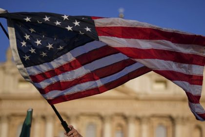 USA budu od niektorych ziadatelov o viza ziadat kauciu do 15 tisic dolarov
