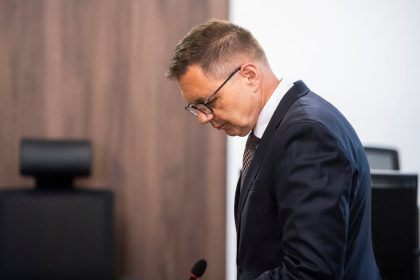 Verdikt v kauze Kazimir je hotovy Sudca pise ze guverner radsej uplacal nez aby ohrozil vyhodnu kupu vily
