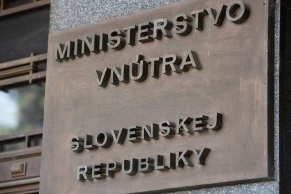 Archivne dokumenty s neznamym vlastnictvom pripadnu statu