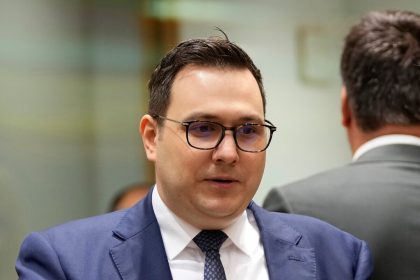 Cesky minister zahranicnych veci telefonoval s izraelskym partnerom