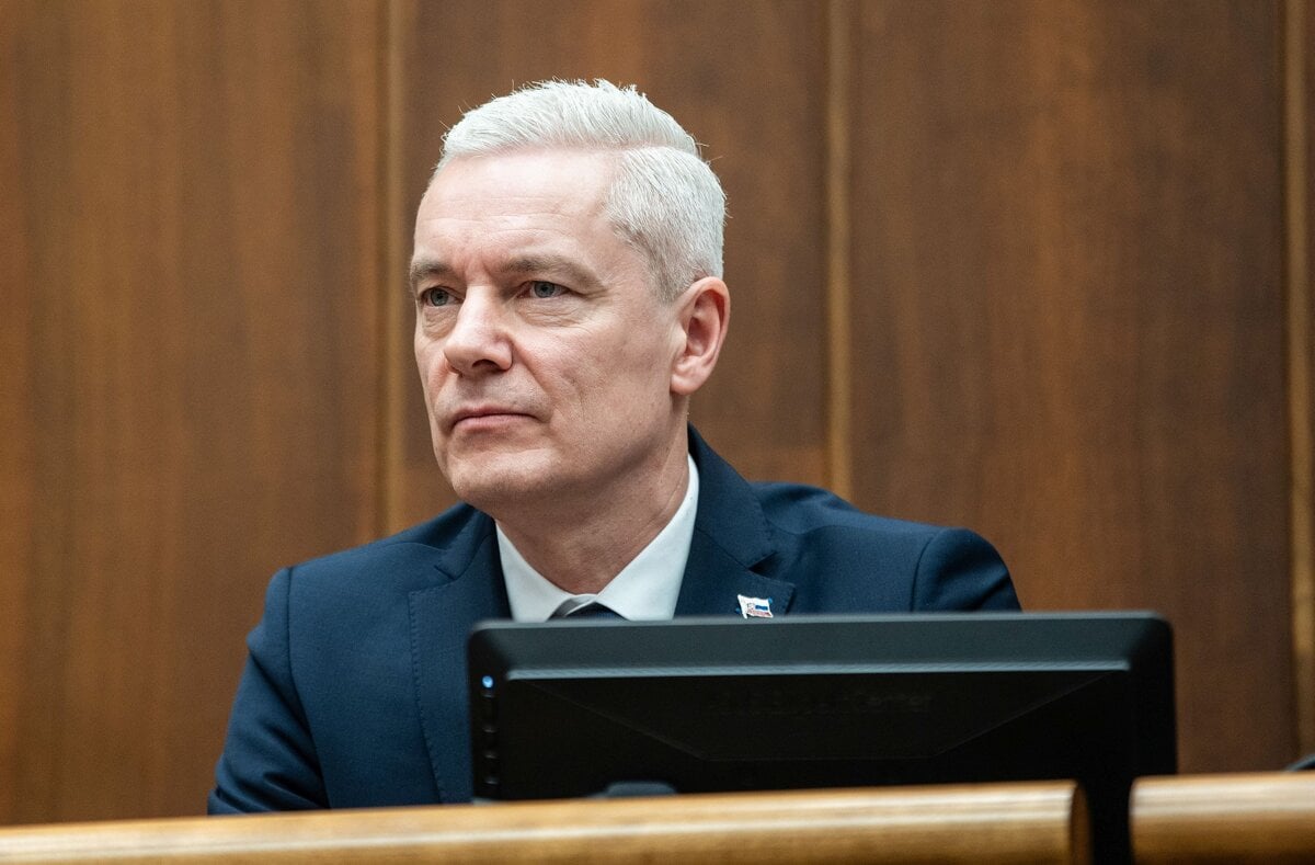 Ferencak z Hlasu veri ze pri novele ustavy je tajne hlasovanie v hre