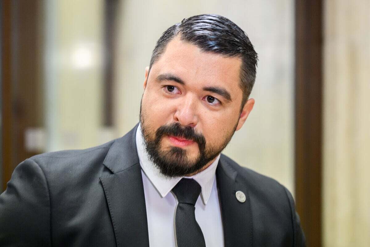 Nemozem porusit zakon ked mam previerku obhajuje sa Gaspar Koalicia ho na vybore podrzala