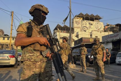 Palestinske frakcie z uteceneckych taborov v Libanone odovzdali dalsie zbrane