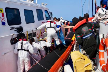 Papez poslal odkaz obyvatelom Lampedusy a podakoval im za prijimanie migrantov