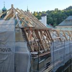 Po pozari v Banskej Stiavnici vstava krov z popola