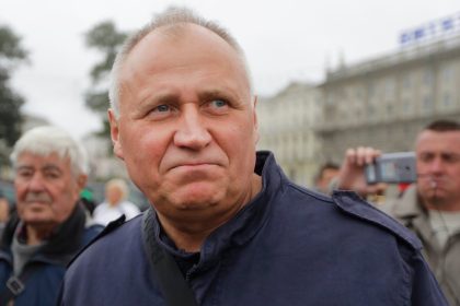 Prepustili popularneho bieloruskeho opozicnika odmietol odist