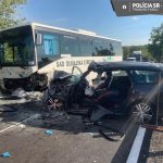 Presiel do protismeru a zrazil sa s autobusom