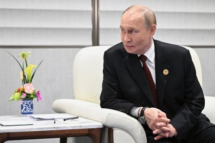 Putin v Cine rokoval s iranskym prezidentom Pezeskijanom