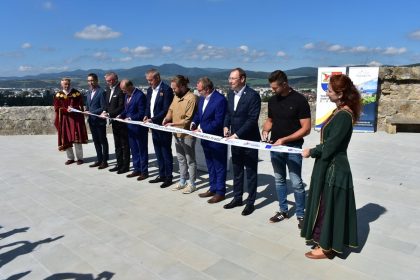 Rekonstrukcia amfiteatra na Trencianskom hrade