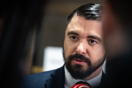 Skola zastavila Gasparovu diplomovku preveri ju