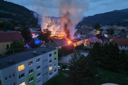 V Dobsinej horel dom skoda je 200 tisic