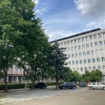 Vysluchy a znalecke skusanie pokracuju v pripade strelby