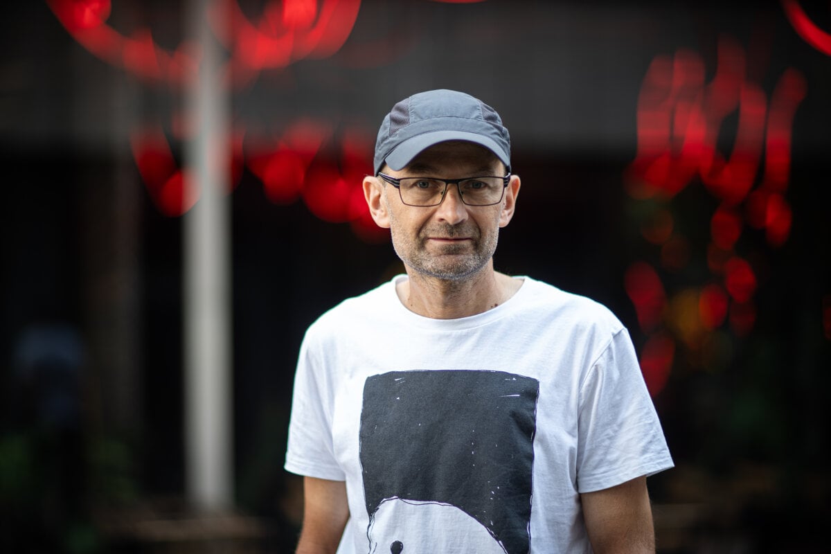 Zivot Jana Heftyho s parkinsonom Ovladanie svalov a bicyklovanie