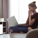 Australska policia vytvara AI nastroj na desifrovanie slangu predatorov