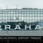 Ceska policia dostala v noci druhy anonym drony na prazskom letisku vsak nezaznamenala