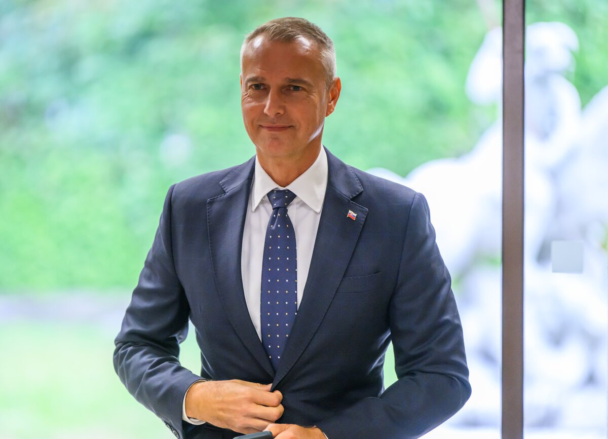 Rasi sa v Monaku stretol so sefom parlamentu