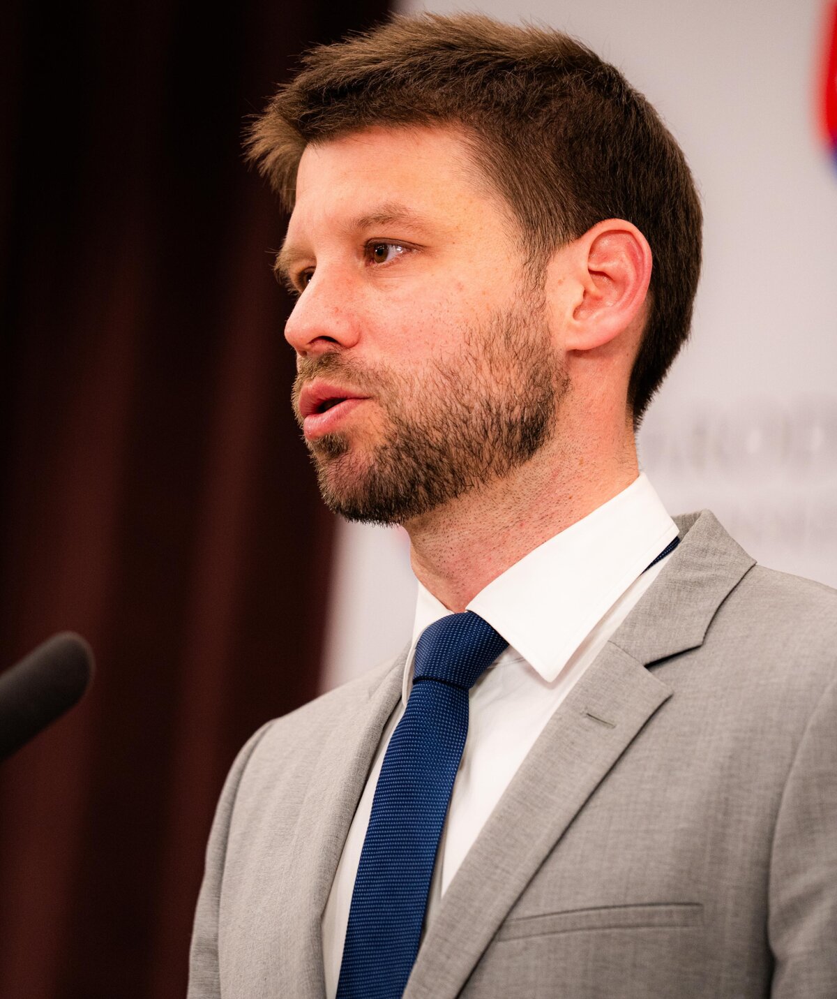 Simecka skritizoval vladu za neplnenie slubov