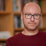 V nedelu do kostola v pondelok do pekla