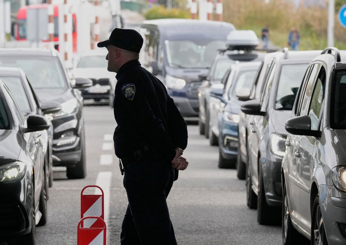 Z Bosny a Hercegoviny vyhostili dvoch madarskych obcanov pre spionaz