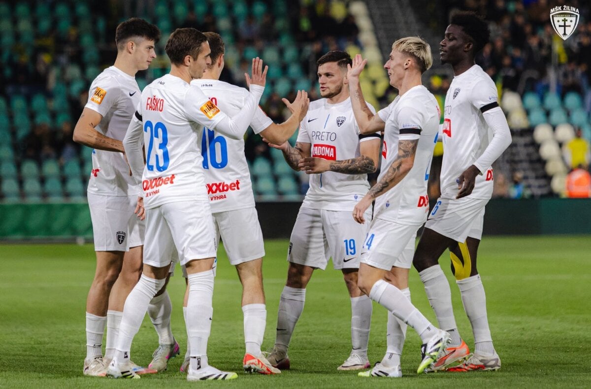 Zilina sa uz do Csaplarovej pasce nechytila Biele dresy smeruju do drazby pomozu dobrej veci