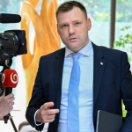 Firemny golf namiesto opravy potrubia