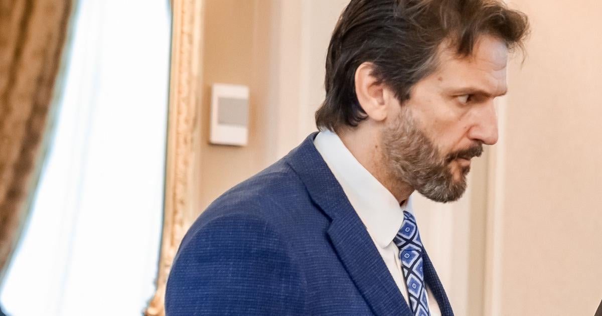 KALINAK Minister obrany obhajil Bombica nemal vyhlasenia ako student Muro