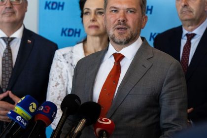 KDH chce uznesenim vyzvat vladu odmietnut system ETS2