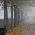 Na celom uzemi Slovenska si davajte pozor na hmlu