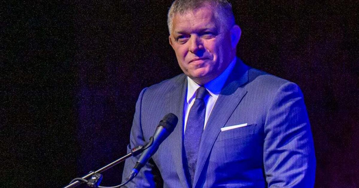 Nezna revolucia podla Smeru Zvazanie autobusmi pomoc Jednoty dochodcov