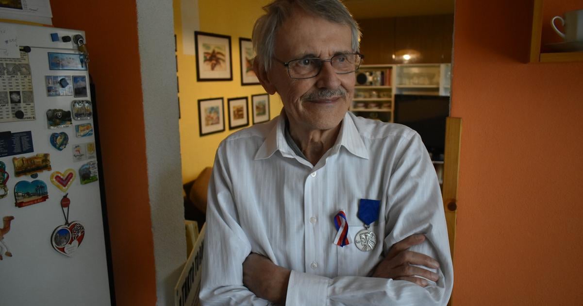 Prenasledovanie a bitky pri vysluchoch Emila Sedlacka