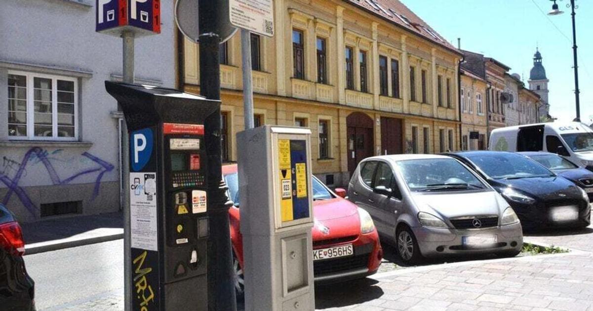 Pri parkovani zvyhodnili v Kosiciach aplikacie teraz podporuju SMS