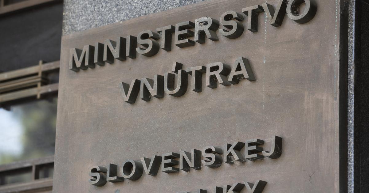 Rezort vnutra chce zapojit AI do kybernetickej ochrany statu UHP ma vyhrady