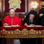 Turecko Papez na omsi a vyhlaseni volal po jednote krestanov