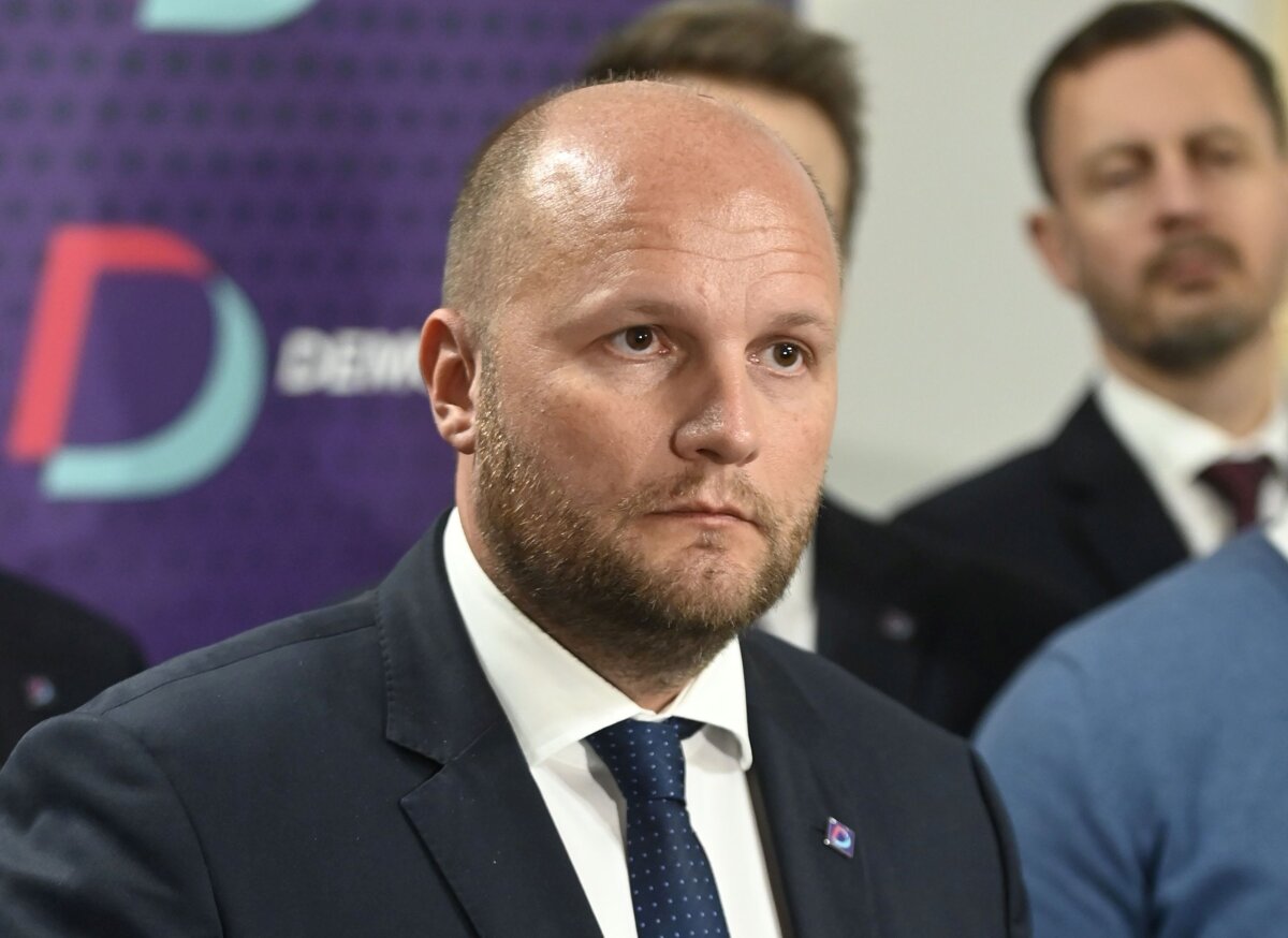 Zandarsky zbor nie je pripraveny legislativne administrativne ani technicky