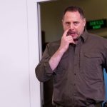 Zelenskemu nechce sposobovat problemy chysta sa na front