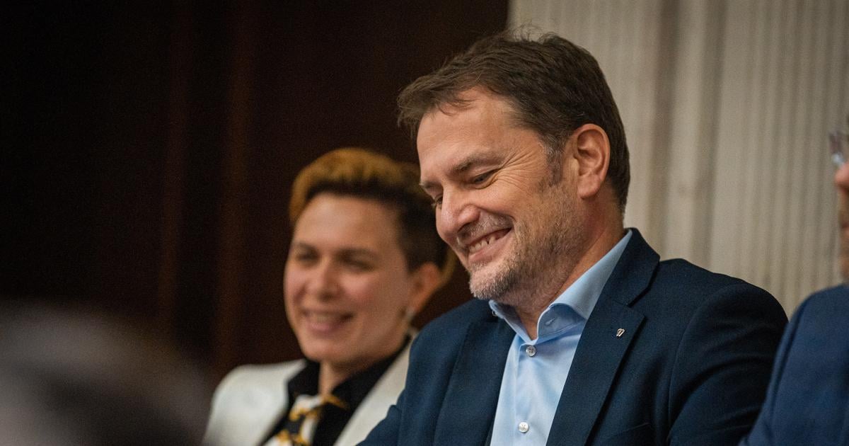 HNUTIE SLOVENSKO Poslanci hlasuju o osudoch ludi