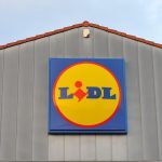 Nemecki farmari protestovali pred Lidlom proti nizkym cenam masla