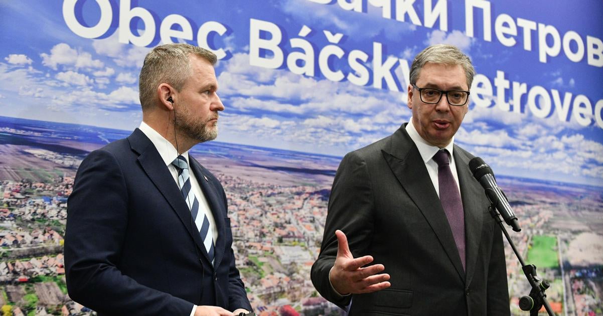 Prezident navstivil slovenskych krajanov v Backsom Petrovci