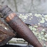 Pri moste nasiel minu pomocou magnetu zasahoval pyrotechnik