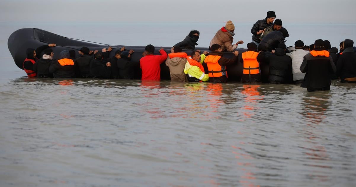 Cez Lamanssky prieliv vlani prislo do Britanie 41 tisic migrantov