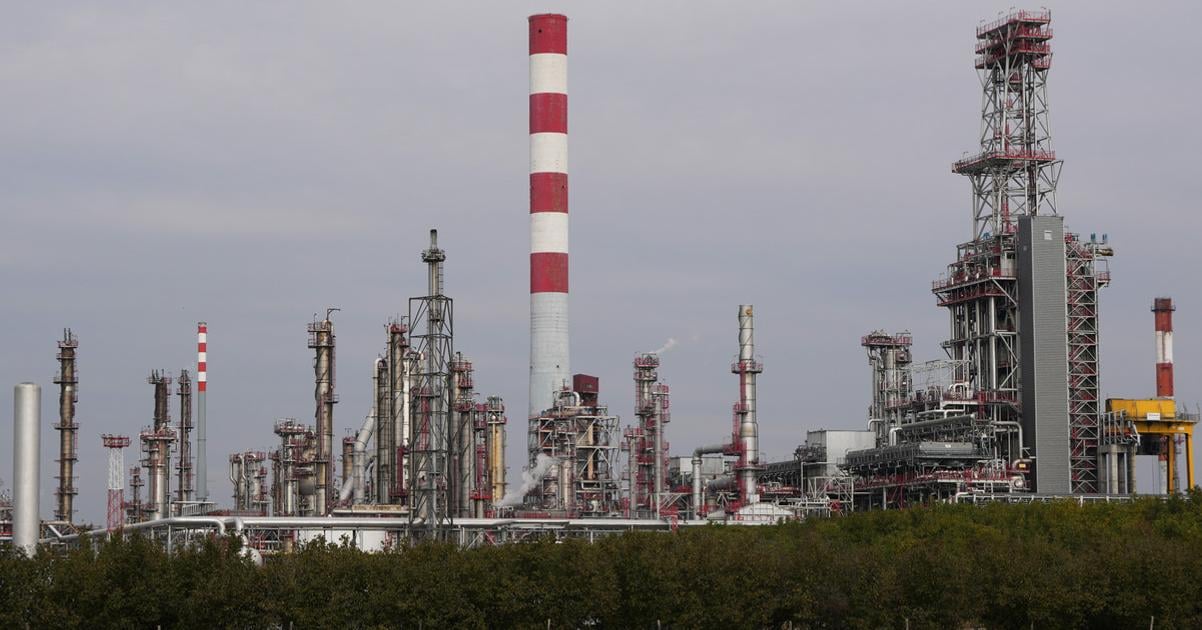 Chorvatsko JANAF je pripraveny okamzite obnovit dodavky ropy do Srbska