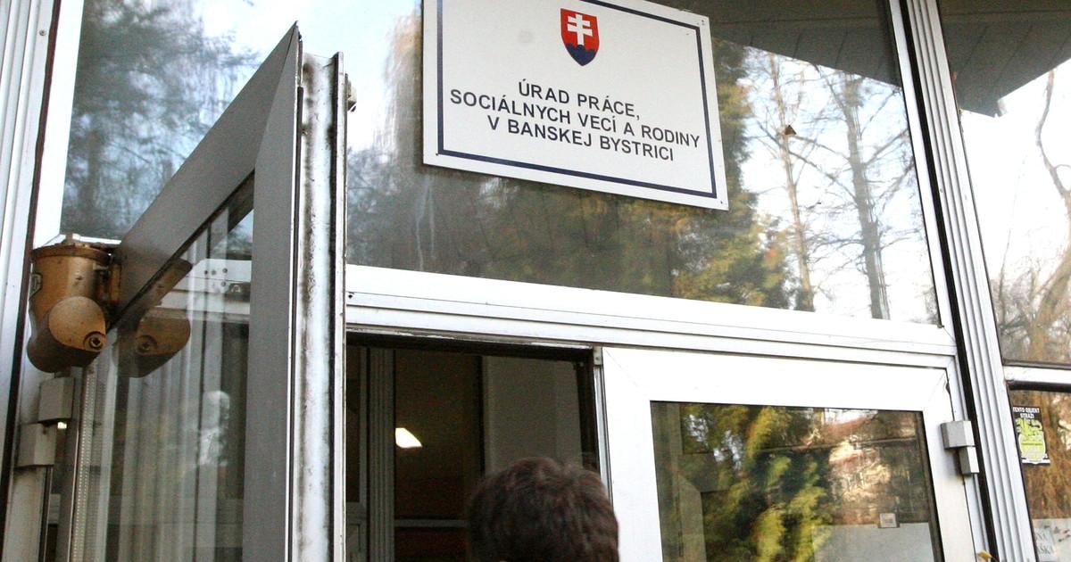 EKONOMIKA Nezamestnanost ma v roku 2026 ostat nizka