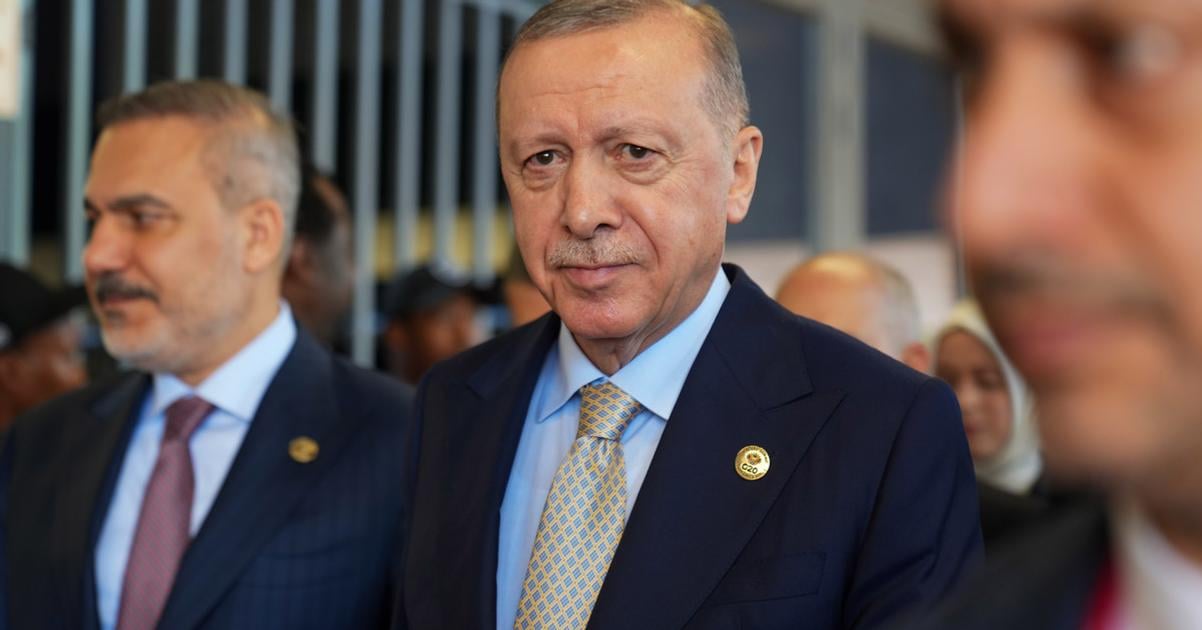 Erdogan povedal Trumpovi ze Venezuela nesmie upadnut do chaosu